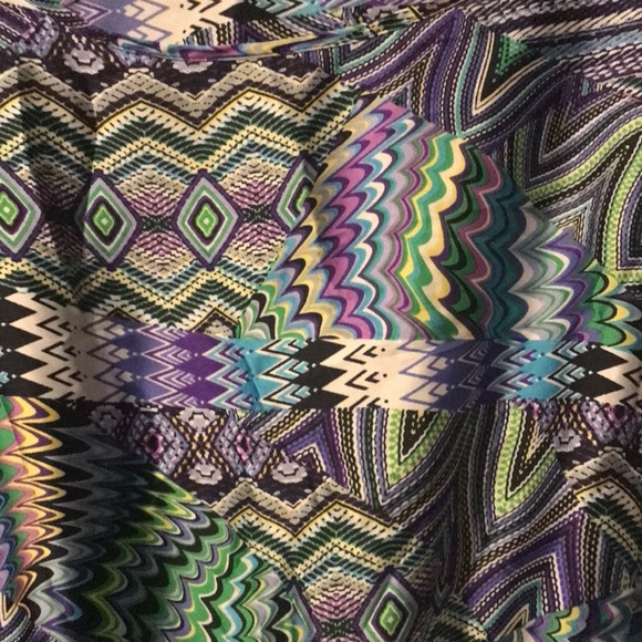 Vibrantly-Colored Angel-Winged Silky Blouse - Picture 2 of 7